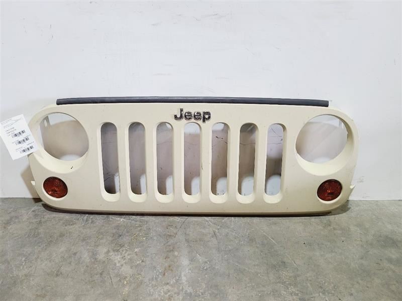 Grille VIN W 6th Digit Jk Body Fits 07-18 WRANGLER 569908