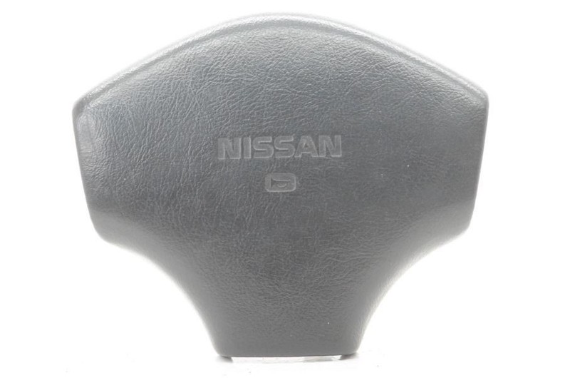 1991-1994 NISSAN 240SX KA24DE S13 VERT STEERING WHEEL HORN PAD