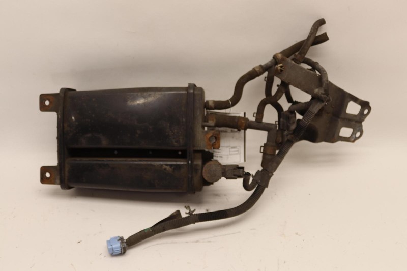 2002 INFINITI Q45 FUEL EMISSION EVAPORATOR CHARCOAL VAPOR CANISTER OEM
