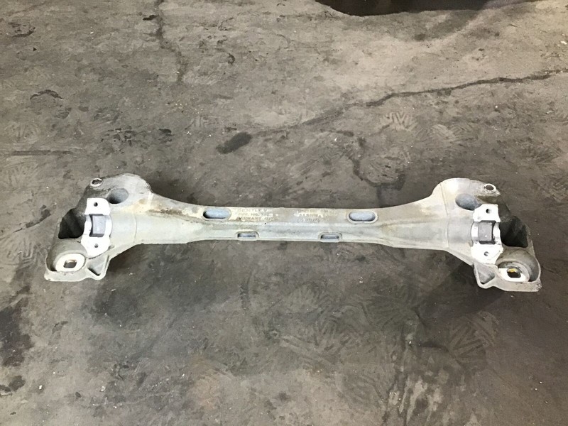 Bentley Continental GT V8 2013 4.0L Front Engine Motor Subframe Carrier 12-18 :Y