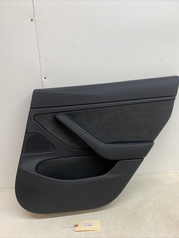 ⚡️17-22 TESLA 3 REAR RH SIDE INTERIOR DOOR PANEL TRIM COVER 1105096-00E 15004 C1