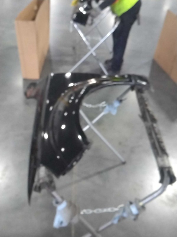 2015 AUDI Q7 Left Fender Black OEM Used 113K Miles - Part #269182