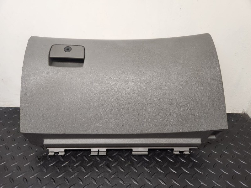 09-17 Chevrolet Traverse Dash Glove Storage Box Assembly Gray OEM 22832085