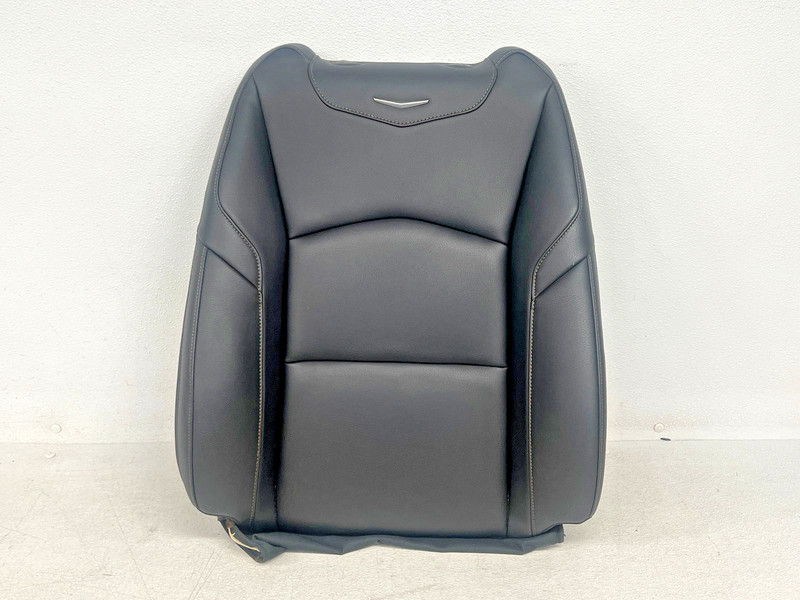 ⭐2019-2023 CADILLAC XT4 FRONT RIGHT SIDE UPPER SEAT CUSHION COVER OEM LOT2679