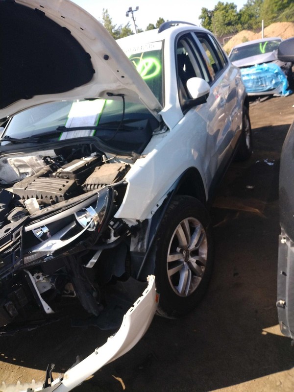 2015 Volkswagen Tiguan Automatic Transmission Assembly OEM 100k Miles FWD