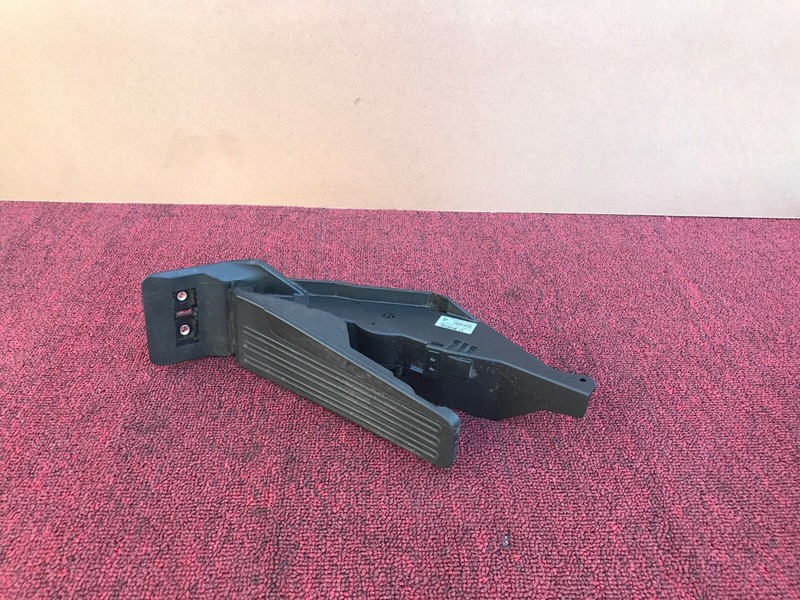NISSAN 370Z 2009-2019 OEM GAS PEDAL ACTUATOR