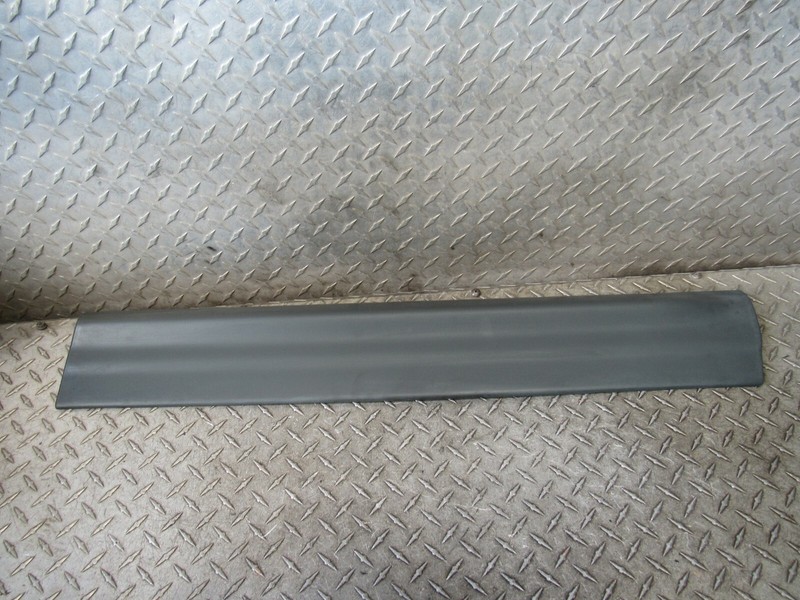 1997 DODGE CARAVAN LEFT DRIVER REAR DOOR MOLDING TRIM 3.3L
