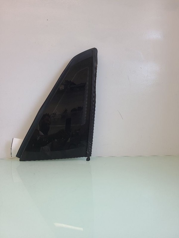 Passenger Quarter Glass Fits 2024 Mustang 580763