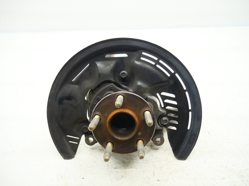 2013-2020 Toyota 86 ZN6 Right Front Spindle Hub Assembly SU00307497 FRS BRZ