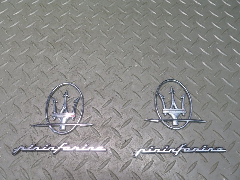 08-19 MASERATI GRANTURISMO M145 PININFARINA REAR QUARTER EMBLEM LOGO BADGE SET