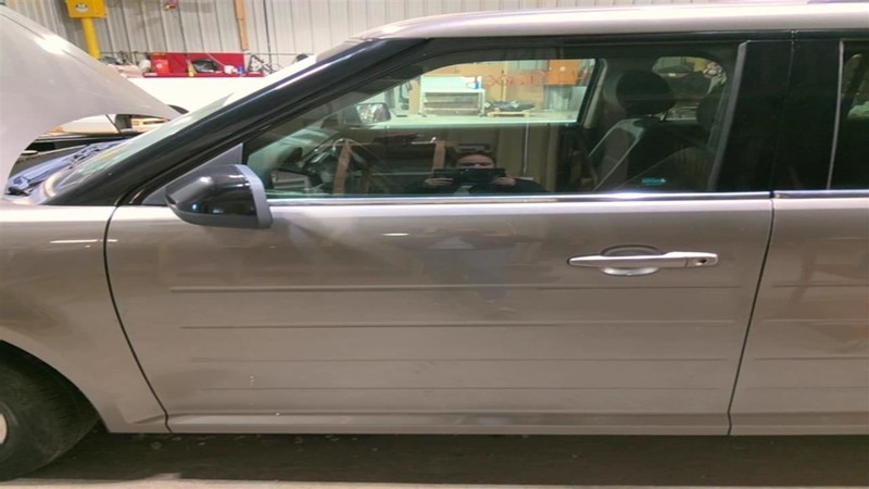 Driver Front Door Electric Without Acoustic Glass Fits 09-19 FLEX 3475763