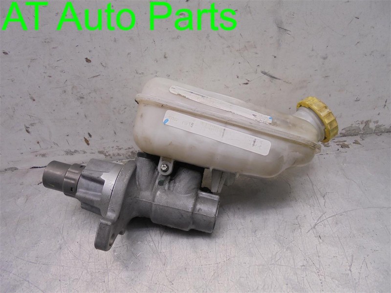 08-11 CHRYSLER TOWN & COUNTRY CARAVAN 4.0L BRAKE BOOSTER MASTER CYLINDER OEM
