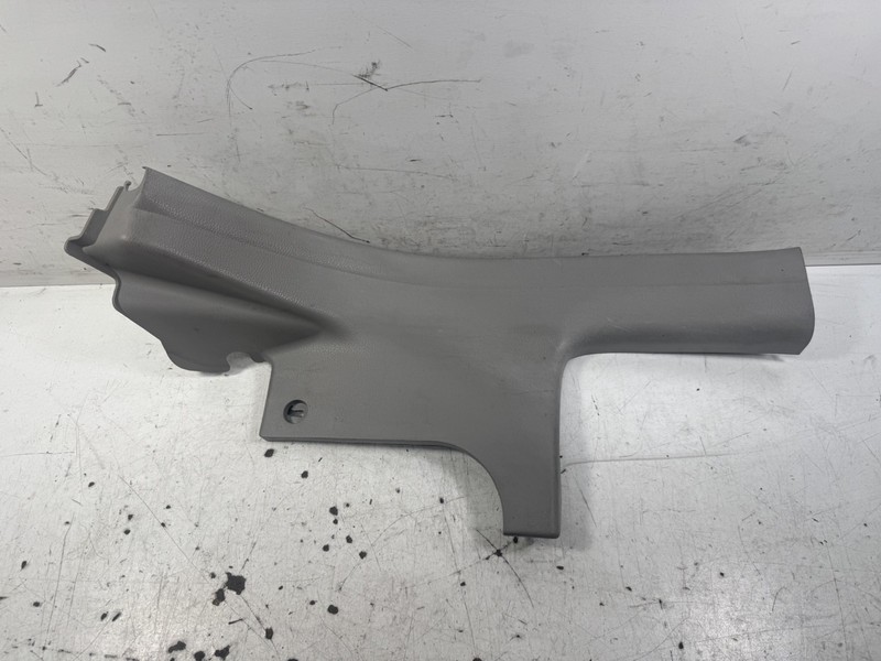 08-012 Honda Accord Left Rear Sill Plate Gray 84261-TA0-A010 OEM