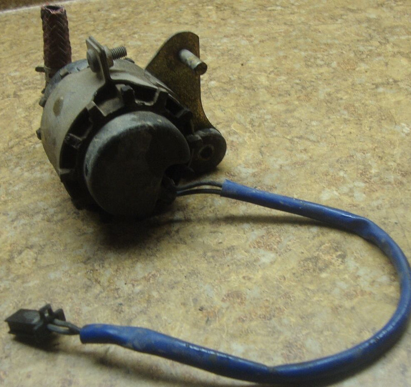 1992 Yamaha FZR600 FZR 600 R FZR600R Fuel Gas Intake Pump 92