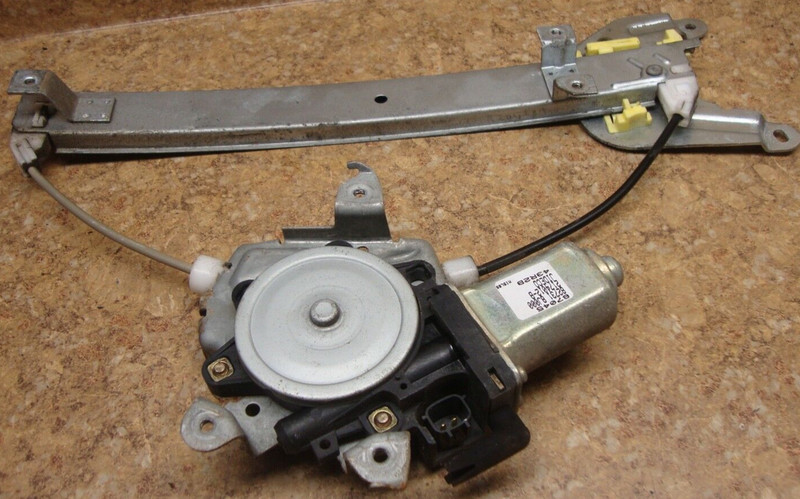 2005 Nissan Altima 2.5S 2.5 L S SL Left Rear Inner Door Window Motor Regulator