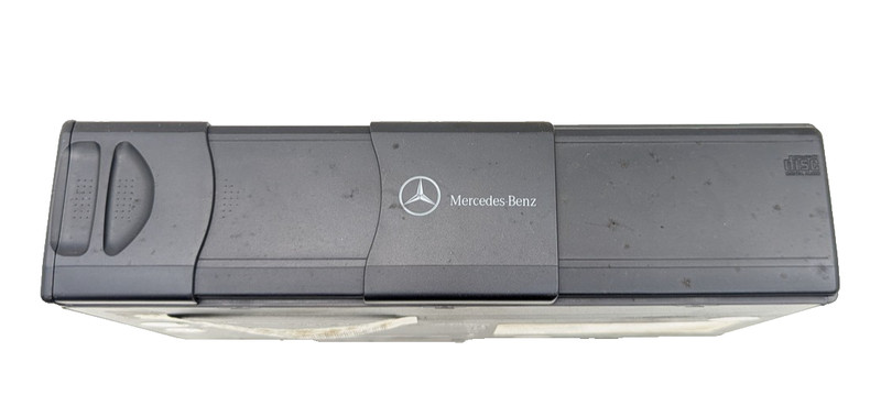 01-05 Mercedes W163 ML500 ML55 AMG CD Changer 6 Disk Player 1638203889 OEM