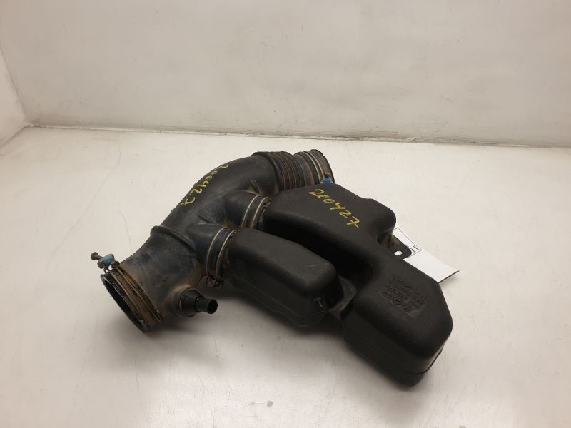 2010 TOYOTA 4RUNNER 4.0L 6CYL AIR CLEANER RESONATOR TUBE ASSEMBLY