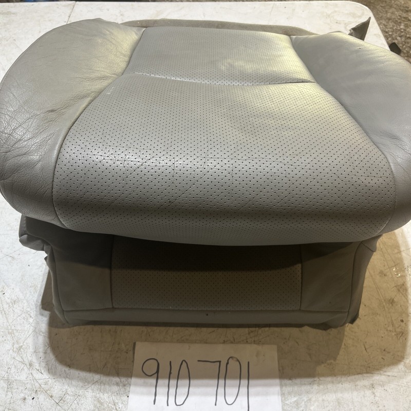 2005 Toyota Highlander Hybrid Passenger Front Seat Back And Bottom
