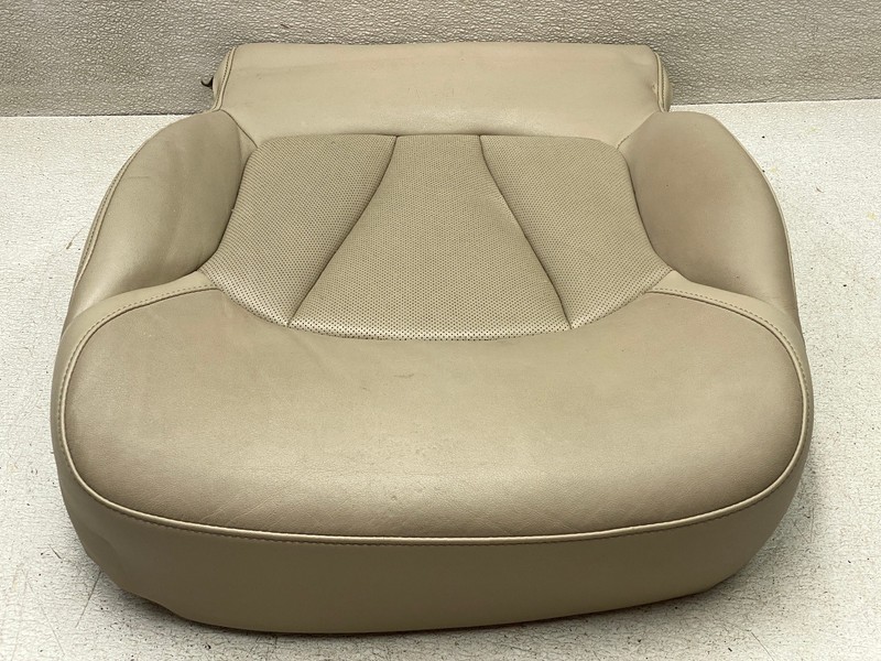 17-18 BUICK ENVISION FRONT RIGHT PASSENGER SIDE LOWER SEAT CUSHION OEM LOT779