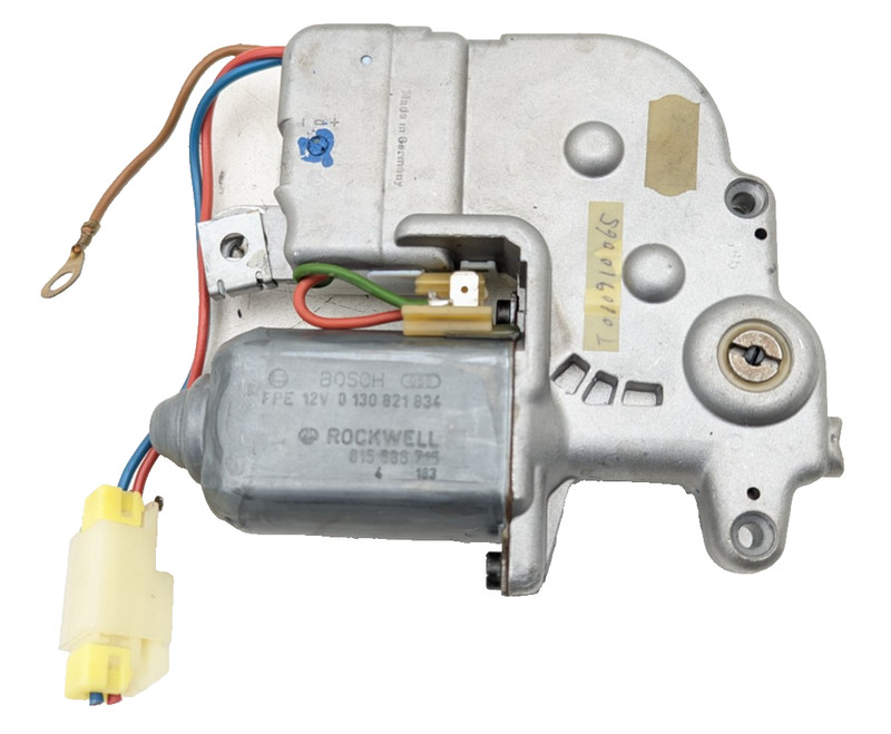 2000-2002 Infiniti G20 SUN ROOF MOTOR 0130821834 OEM