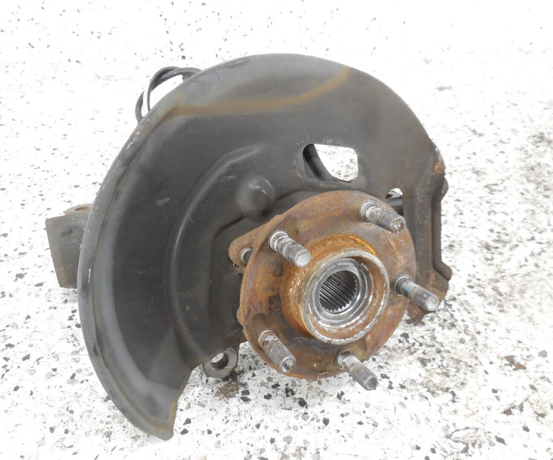 2015-2020 Nissan Rogue Front Spindle Knuckle Hub Passenger Right OEM VIN K 1st