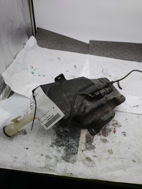 2012 Chevrolet Cruze Washer Fluid Reservoir 1.4L OEM Black 13250356