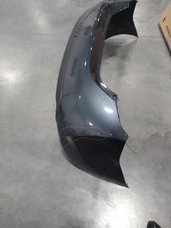 2018 Toyota Corolla OEM Rear Bumper Assembly Grey Minor Scratches NJ25-22032
