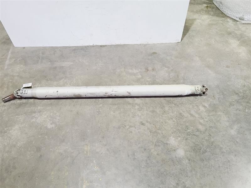 Rear Drive Shaft Classic Style 2WD Fits 14-19 SIERRA 1500 PICKUP 560230