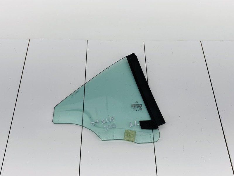 09-11 MERCEDES BENZ SLK300 R171 REAR LEFT DRIVER SIDE QUARTER WINDOW GLASS OEM