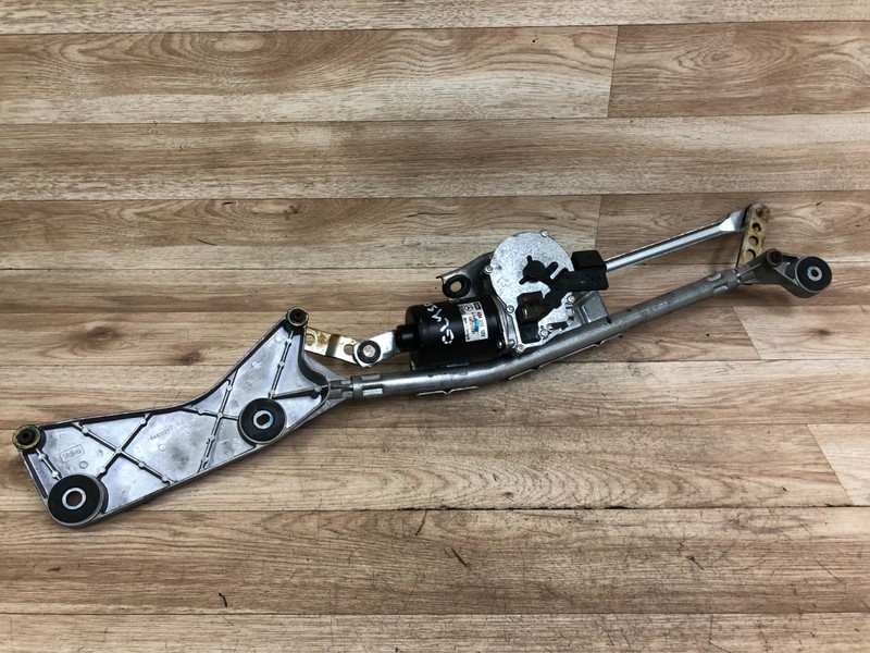 MERCEDES BENZ OEM X164 W164 GL450 ML500 FRONT WINDSHIELD WIPER WITH MOTOR 4