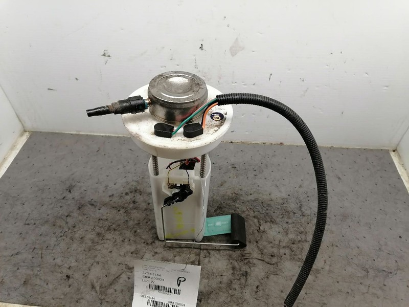 Fuel Pump Assembly Includes Sender Fits 97-02 WRANGLER 1525015