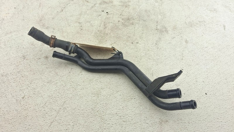 2007-2016VOLKSWAGEN PASSATWATER TUBE HOSE FROM COOLANT TANK OEM