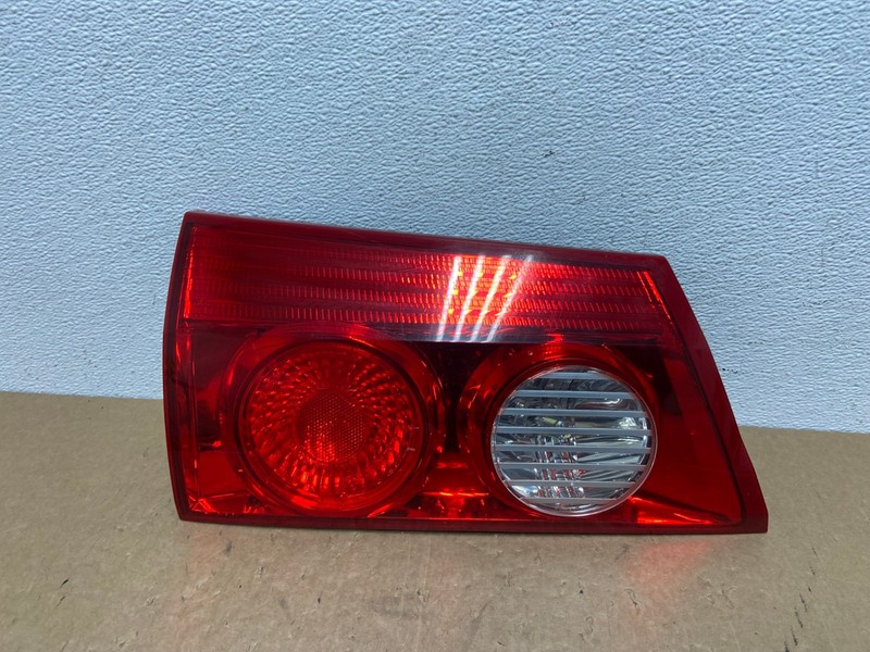 2006 - 2010 Toyota Sienna Left Driver Lh Side Inner Tail Light Oem AC1484 LK