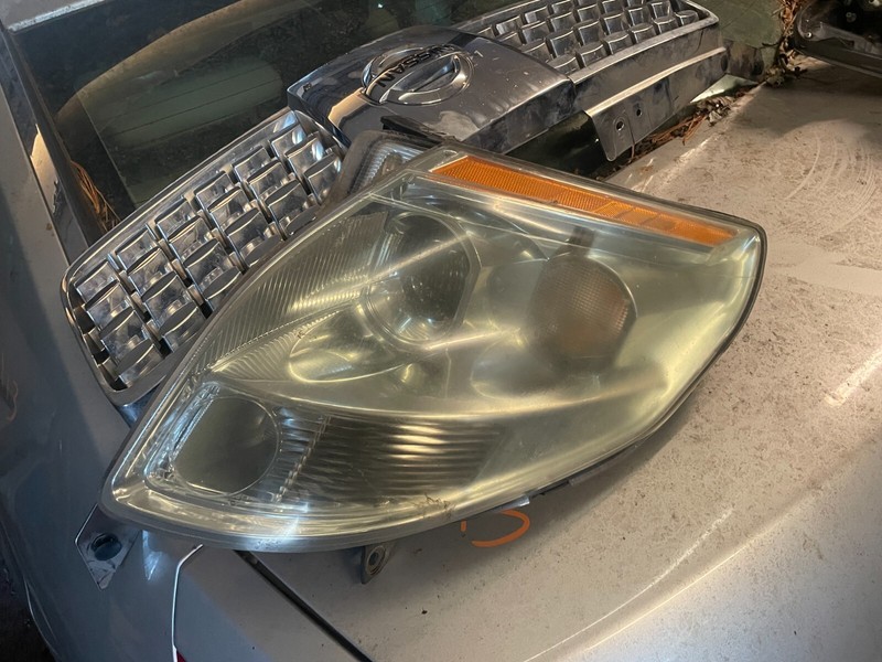 04-06 Nissan Maxima OEM HID XENON RH PASSENGER FRONT HEADLIGHT ASSEMBLY