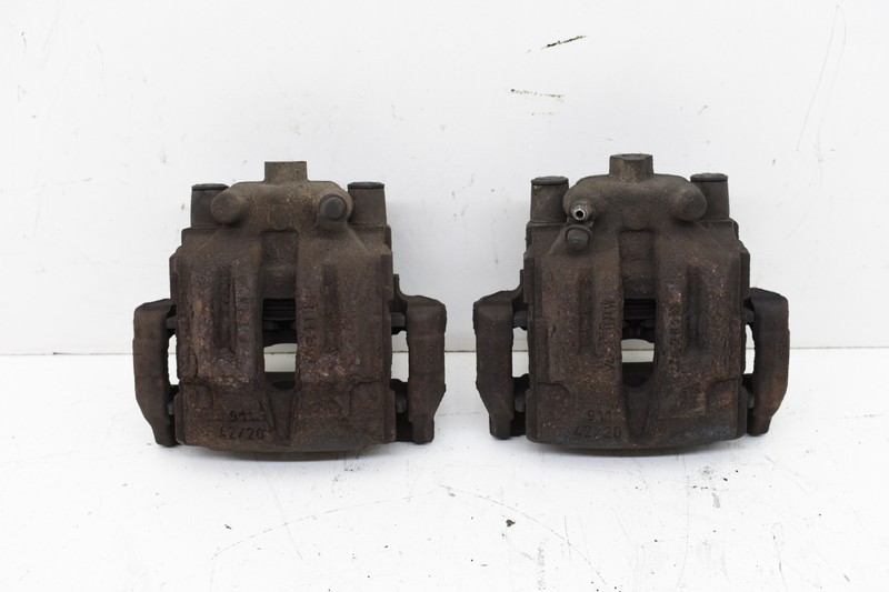 2009 BMW E90 328i REAR BRAKE CALIPERS LEFT & RIGHT PAIR OEM KW27