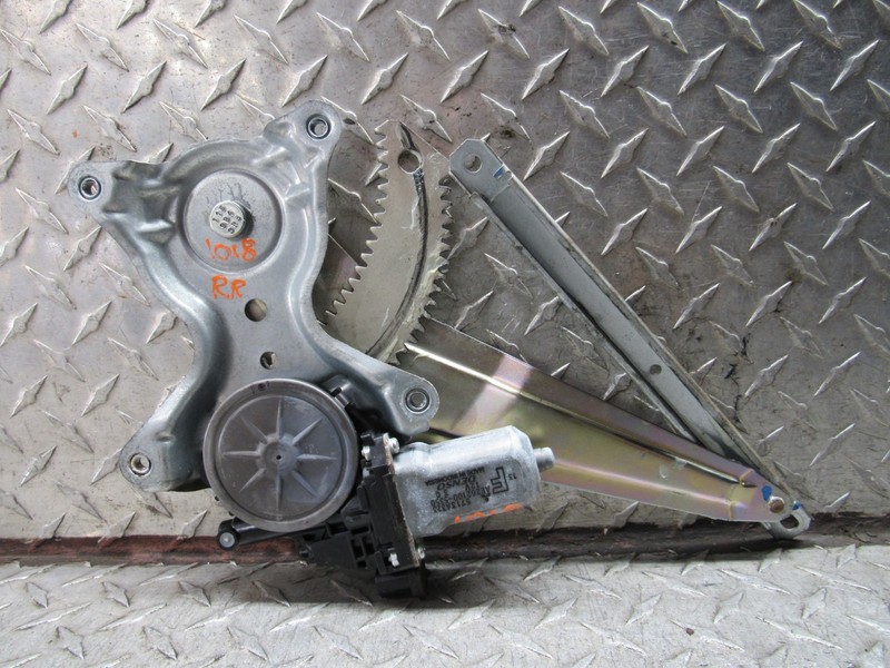 2014 2015 2017-2020 MITSUBISHI MIRAGE RIGHT PASSENGR REAR DOOR WINDOW REGULATOR