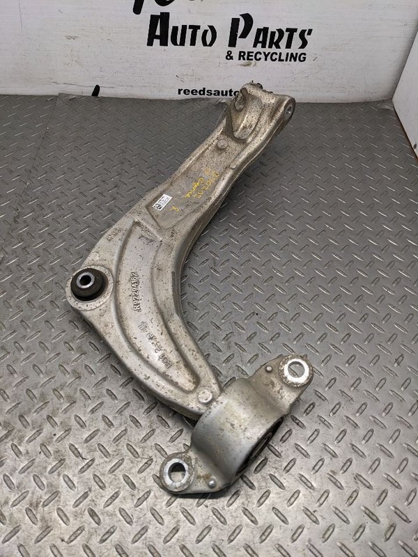 Passenger Right Upper Control Arm Rear Fits 14-17 CAPRICE 1177900