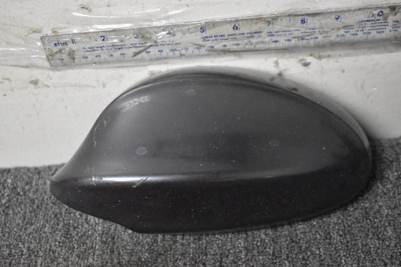 BMW E90 MIRROR CAP LEFT SIDE FACTORY OEM