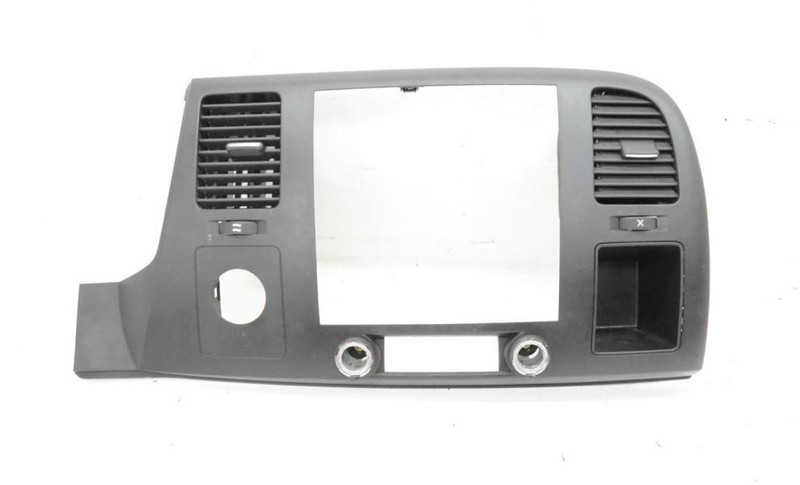 2008-2013 Chevy Silverado 1500 Crew Cab Radio Bezel Dash Bezel 25783268