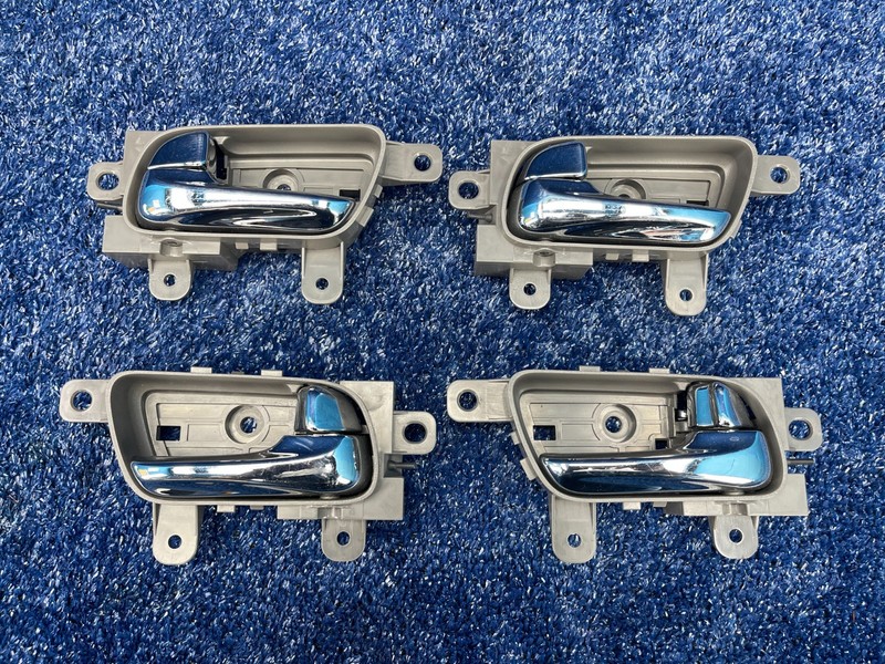 2009–2013 Infiniti G37 Interior Door Handle Set OEM