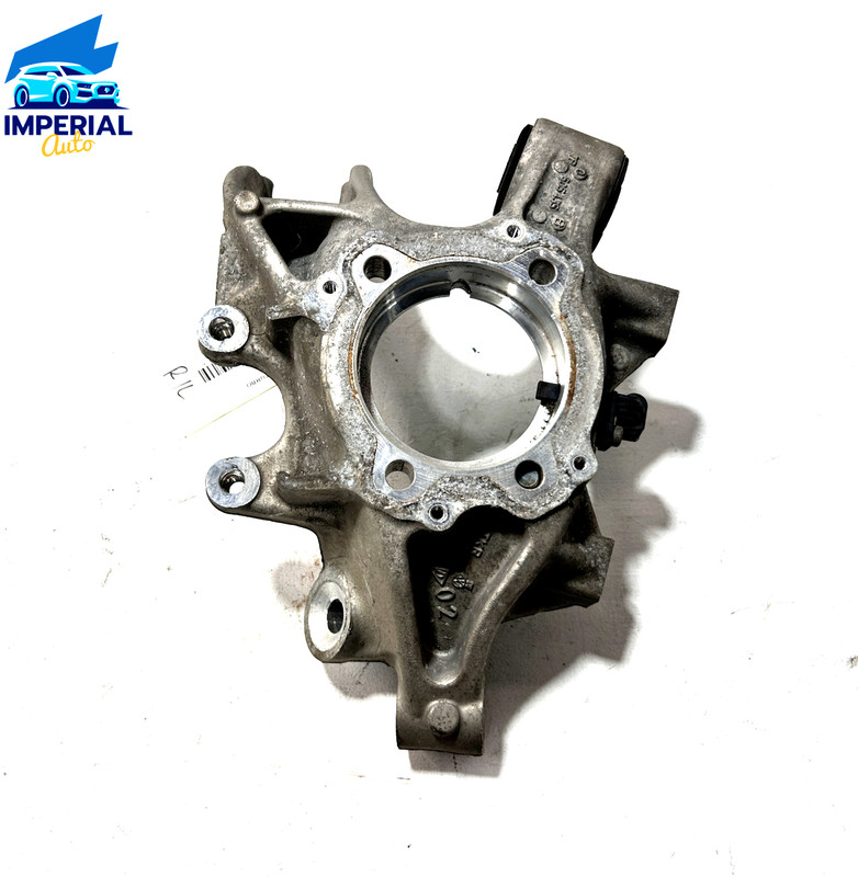 2011-2018 PORSCHE CAYENNE TURBO Rear Left Driver Suspension Knuckle Housing OEM