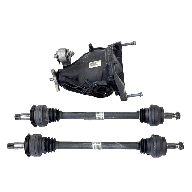 2010-2016 MERCEDES C250 REAR DIFFERENTIAL DIFF AXLE CARRIER W/ R AND L AXLE OEM
