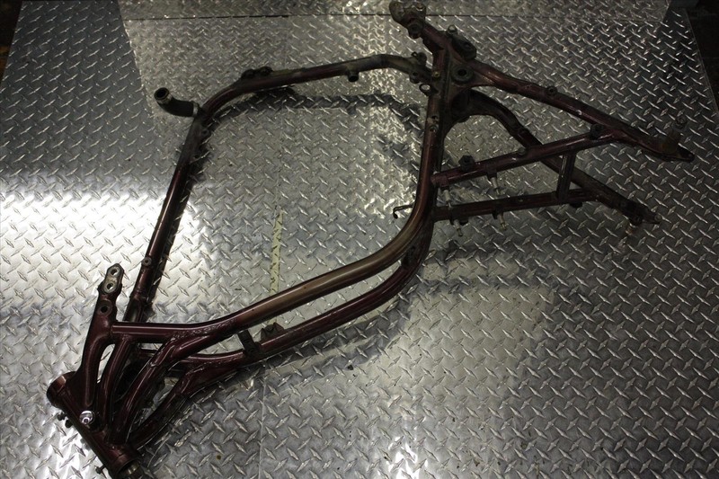 1995 SUZUKI VS 800 GLP INTRUDER MAIN FRAME CHASSIS BODY OEM VS800 95