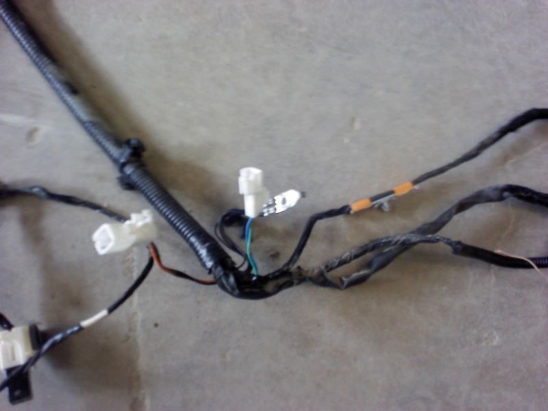 2004-2005 MAZDA MX-5 NB 1.8 REAR BODY WIRE HARNESS FOR TAILIGHTS & FUEL PUMP