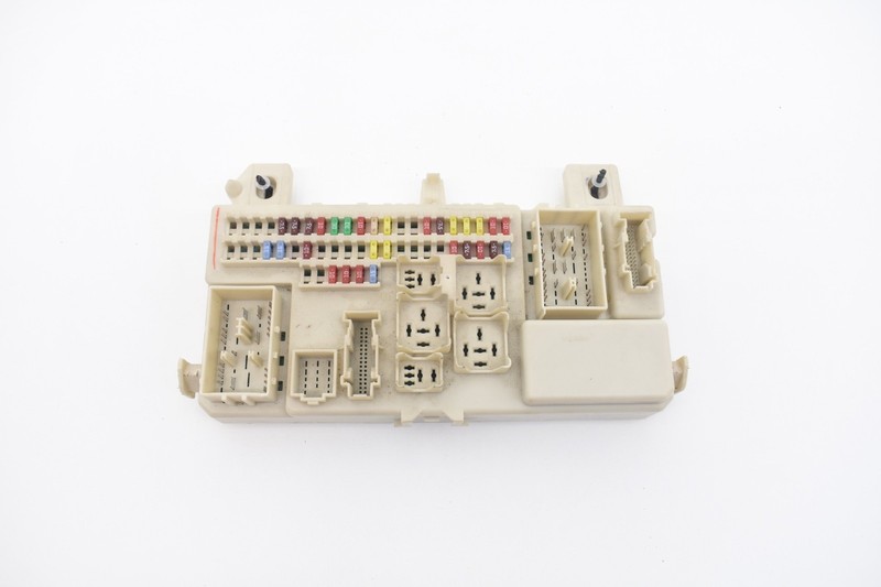 2008 Mazdaspeed 3 BCM Body Control Module Junction Fuse Box OEM KW94