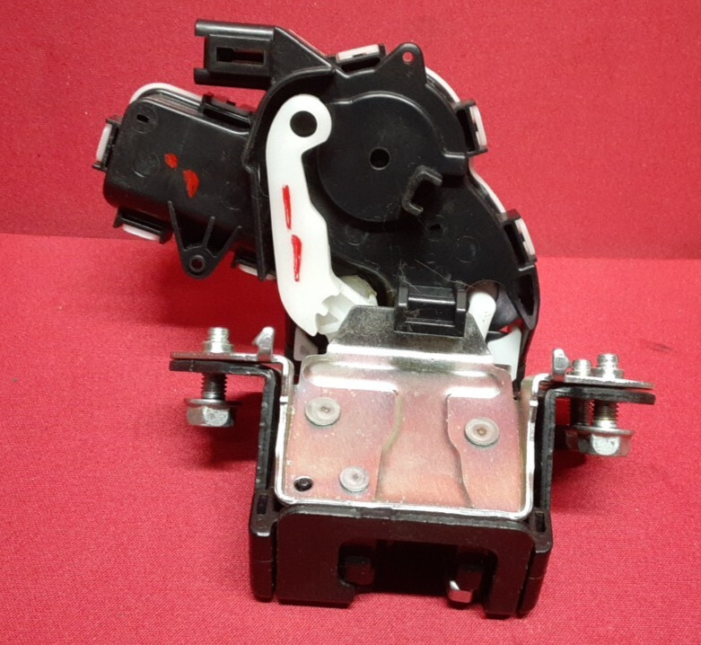 2010 - 2023 Mazda HATCHBACK Liftgate Latch Lock Actuator Manual Open/Close