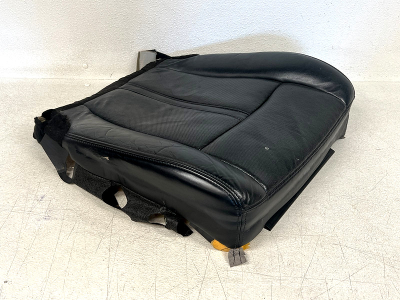 ⭐2015-2017 LINCOLN NAVIGATOR FRONT RIGHT PASS LOWER SEAT CUSHION OEM LOT2664