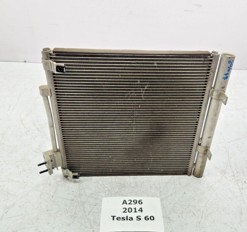 ✅12-20 OEM Tesla Model S Right Passenger AC Air Conditioning Condenser Radiator
