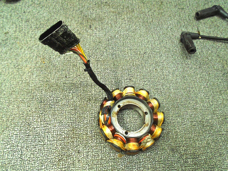 E-Tec Stator Assy 0586949 Evinrude Outboard Motor 2007 & Later 40-90 Hp Motor