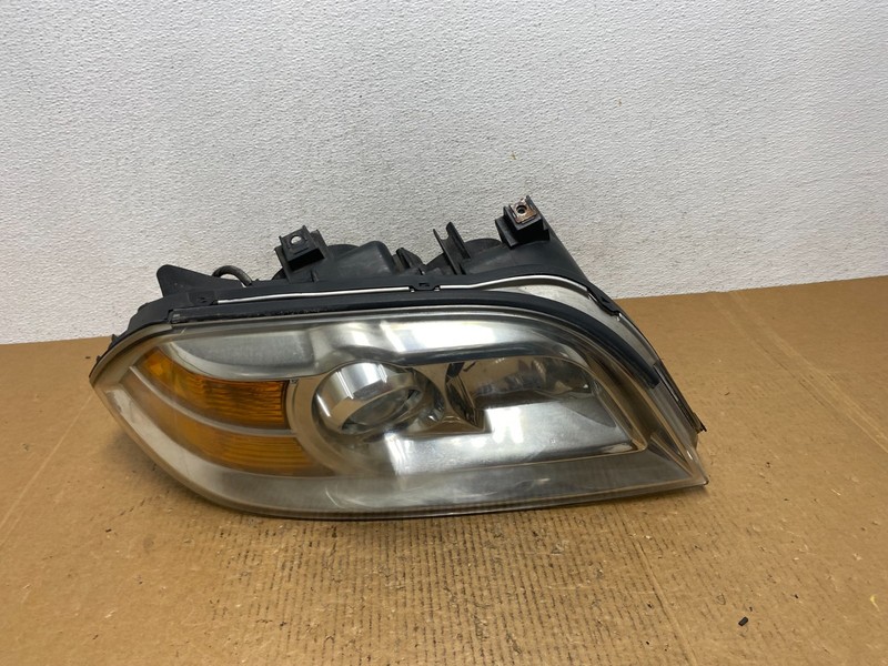 2004 2005 2006 Acura MDX Right Passenger RH Headlight Halogen AE1444 DW